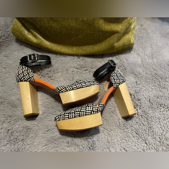 Women’s Loeffler Randall Chunky Heels ( 7.5 ) - Picture 5 of 5